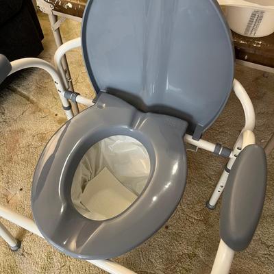 Potty chair