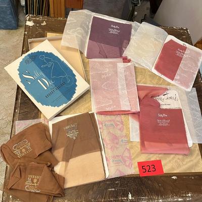 Boxed vintage panyhose