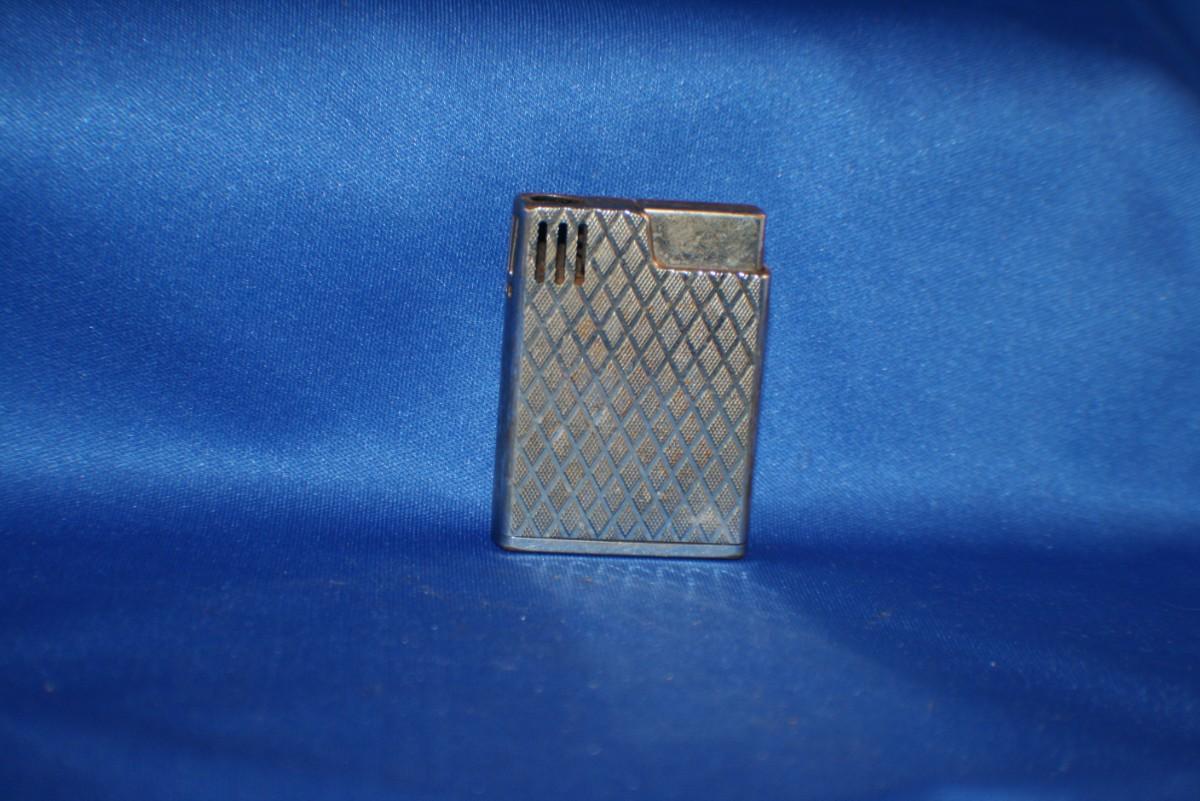 Scripto Gold Textured Lighter