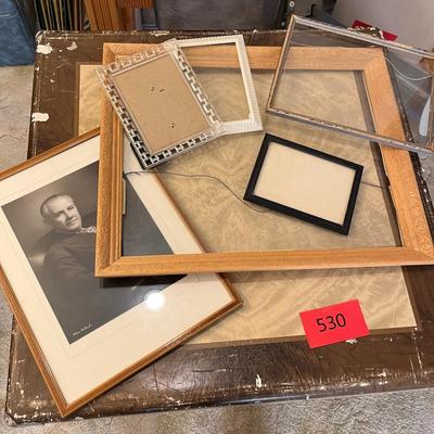 Lot of vintage frames