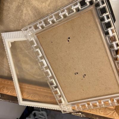 Lot of vintage frames