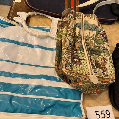 More purses & bags