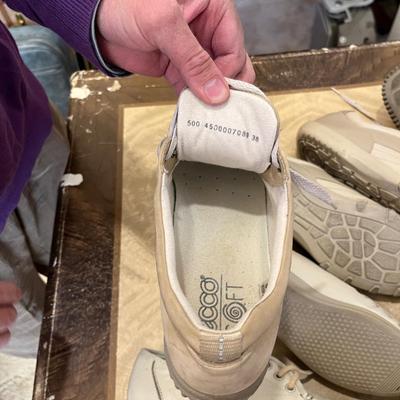 Work shoes