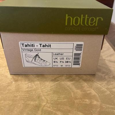 Cute shoes, new