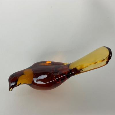 -108- FENTON | Marked Amber Happiness Bird Long Tail