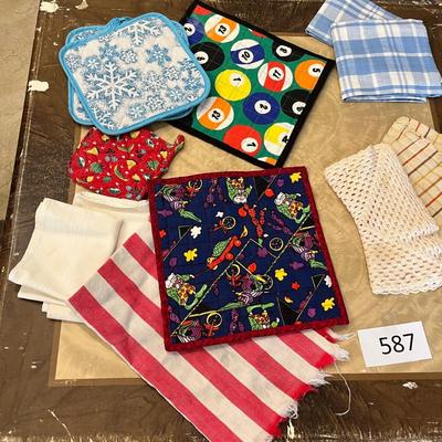 Hot pads and linens