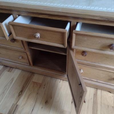 Wood Finish Seven Drawer Dresser