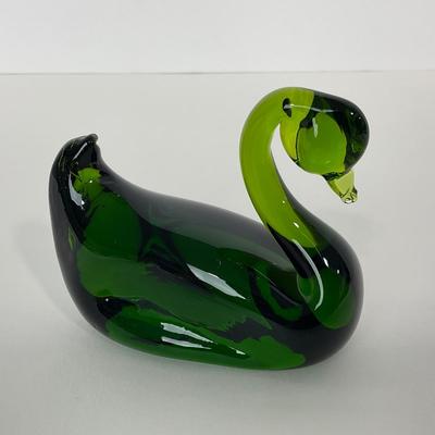-123- PILGRIM | Green Swan Paperweight