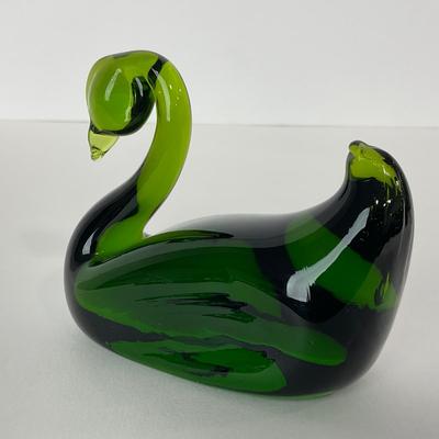 -123- PILGRIM | Green Swan Paperweight