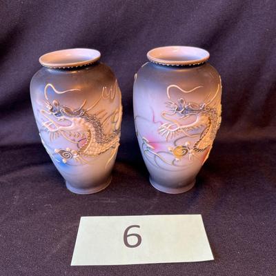 2 Small Moriage Dragonware Vases