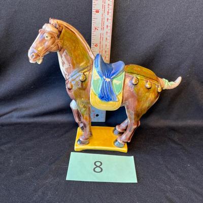 Porcelain horse figure China