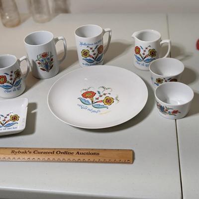 Swedish Flower Coffee Set From Berggren â€œVar Sa Godâ€