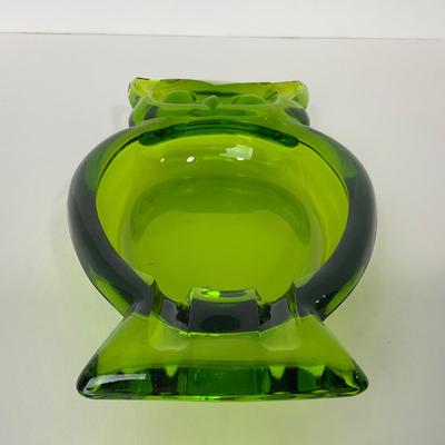 -134 | VIKING | Mid Century Green Owl Ash Tray