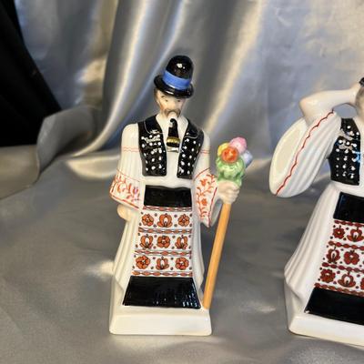Herend Figures Hungary Wedding set