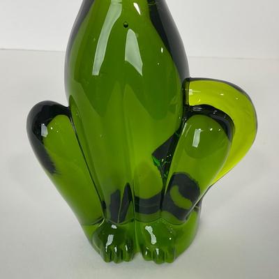 -136- VIKING | Epic Green Dog