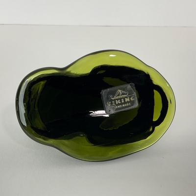 -138- VIKING | Mid Century Green Crouching Rabbit