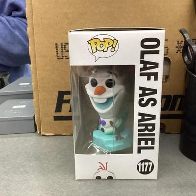 Funko pop Olaf presents 1170 70 Olaf as Ariel