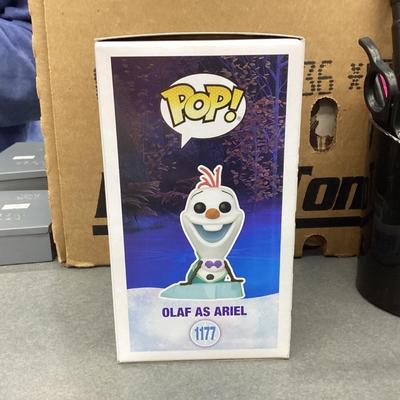 Funko pop Olaf presents 1170 70 Olaf as Ariel