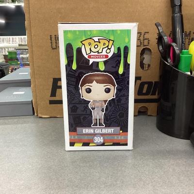 Funko pops Ghostbusters 304 Erin Gilbert