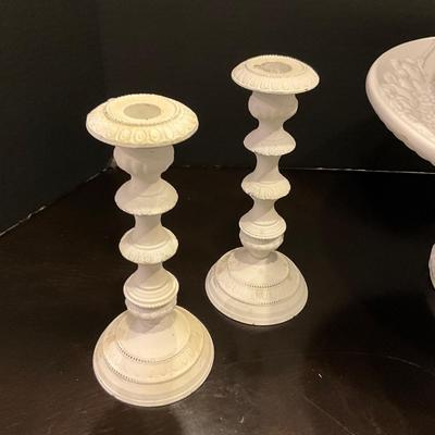 192 Two White Italian Pottery Pedestal Plates