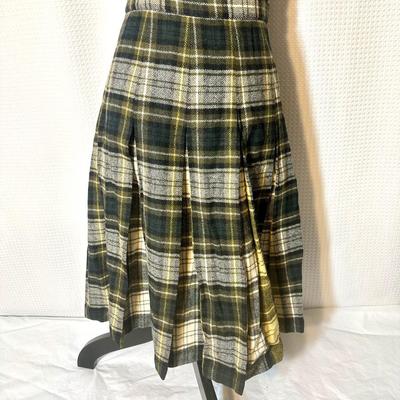 1960's Vintage Pendleton Turnaround Reversible Skirt Made of 100% Virgin Wool