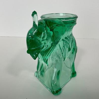 -157- NEW MARTINSVILLE | Light Green Elephant Incense Burner