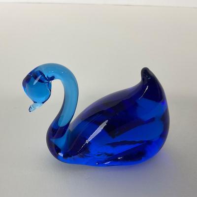 -173- PILGRIM | Blue Swan Paperweight