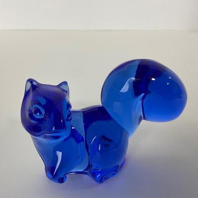 -180- FOSTORIA | Blue Squirrel | Stretched Out