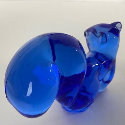 -180- FOSTORIA | Blue Squirrel | Stretched Out