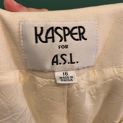 Vintage Elegance: Kaspar for ALS Cream Women's 4-Button Blazer, Size 16
