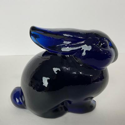 -191- HEISEY | By Dalzell Imperial Marked Blue Mother Rabbit