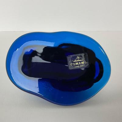 -192- VIKING | Mid Century Blue Crouching Rabbit | Sticker