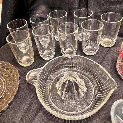 Vintage glassware/sundae glasses