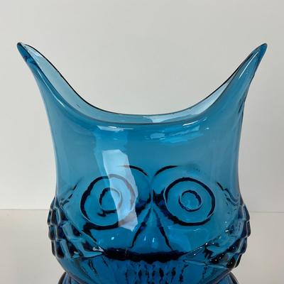 -199- VIKING | Rainbow Glass Co. Blue Owl Vase