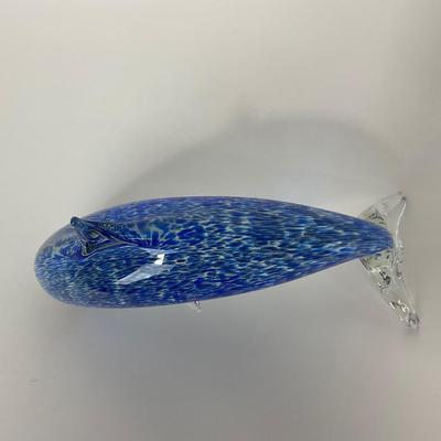 -213- UNMARKED | Blue & White Dolphin