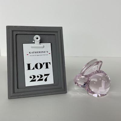 -227- ONEDIA LEAD | Crystal Light Pink Rabbit