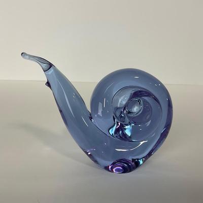 -231- UNMARKED | Light Purple Art Glass Snail