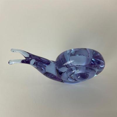 -231- UNMARKED | Light Purple Art Glass Snail