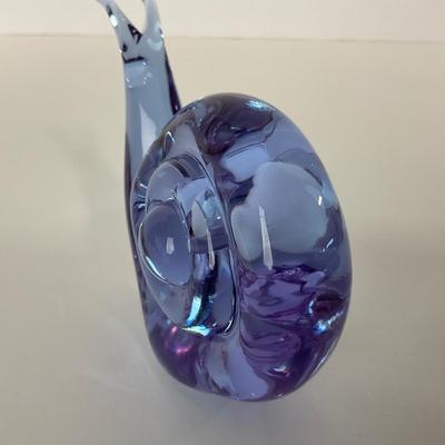 -231- UNMARKED | Light Purple Art Glass Snail