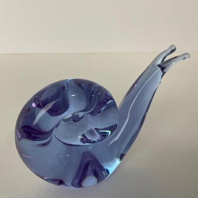 -231- UNMARKED | Light Purple Art Glass Snail