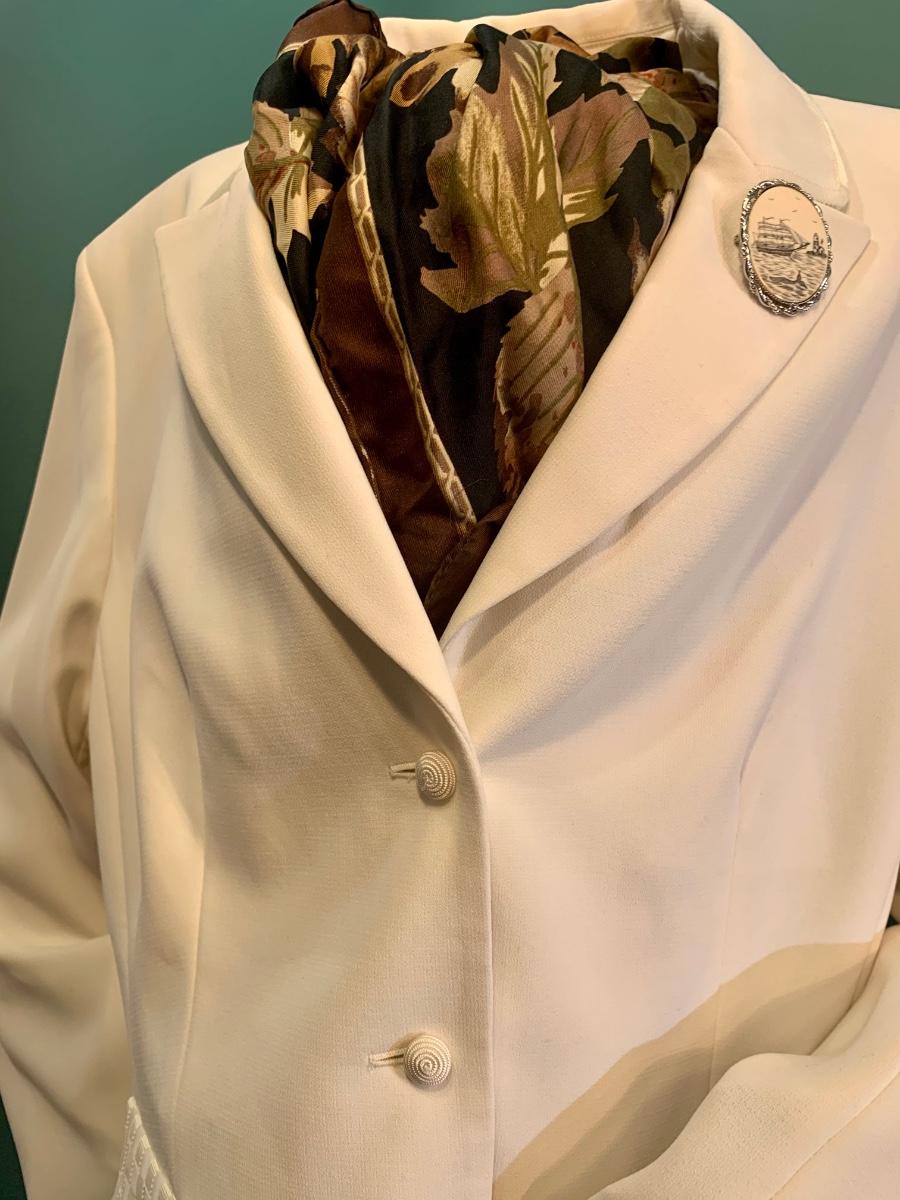 White blazer hotsell size 16