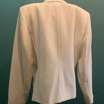 Subtitle Details: Dressbarn White Blazer, Size 16, with Ribbon Basket Weave Pockets and Swirl Buttons