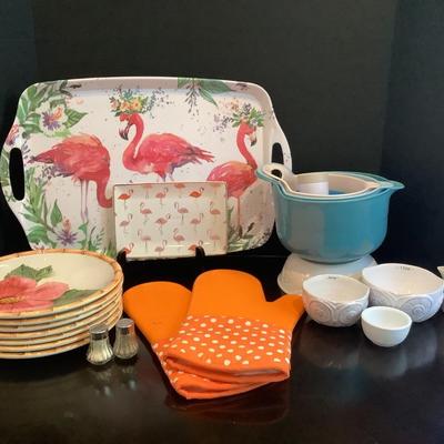 206 Flamingo Melamine Tray, Nesting Mixing Bowls, Hibiscus Plates, Oven Mitts
