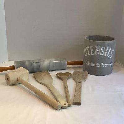 213 Stone Utensils Holder with Wooden Spoons & Marble Rolling Pin