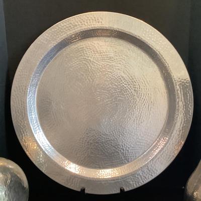 218 West Elm Metal Hammered round Decorative Tray with Two Vases
