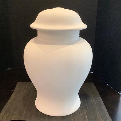 233 Suzanne Kasler for Ballard Design French Bisque Lamp Lip Urn