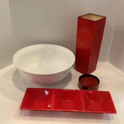 237 Red and White Decorative Bowls Lacquered Vase and Coasters