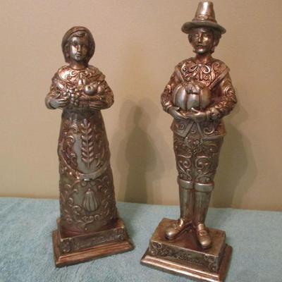 Thanksgiving Pilgrim Figurine Centerpieces