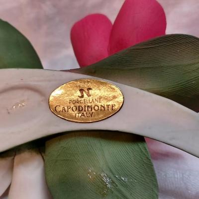 Capodimonte York & Lancaster Roses