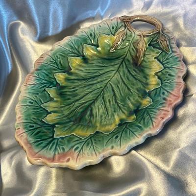 Majolica Leaf Plates